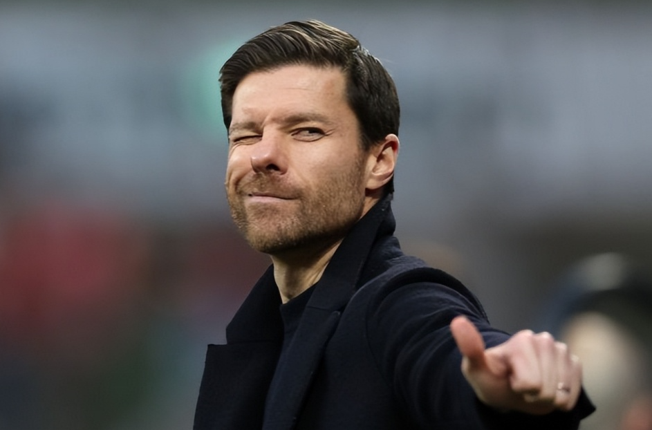 AYX体育首页-关于欧联赛前走向成谜，浙江队官宣签约，悬念犹存，控场能力受关注的信息